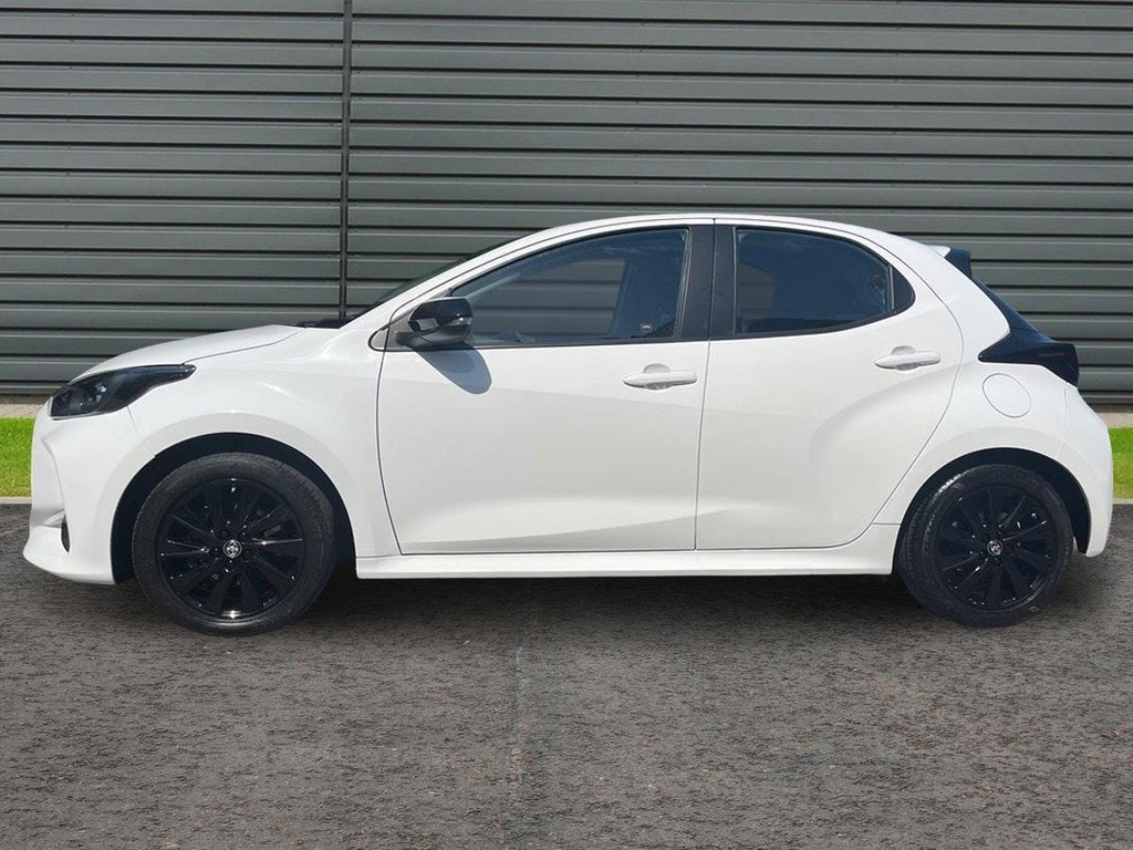 Toyota Yaris 1.5 Vvt-h Icon Hatchback Hybrid E Cvt LM72XFS White #6