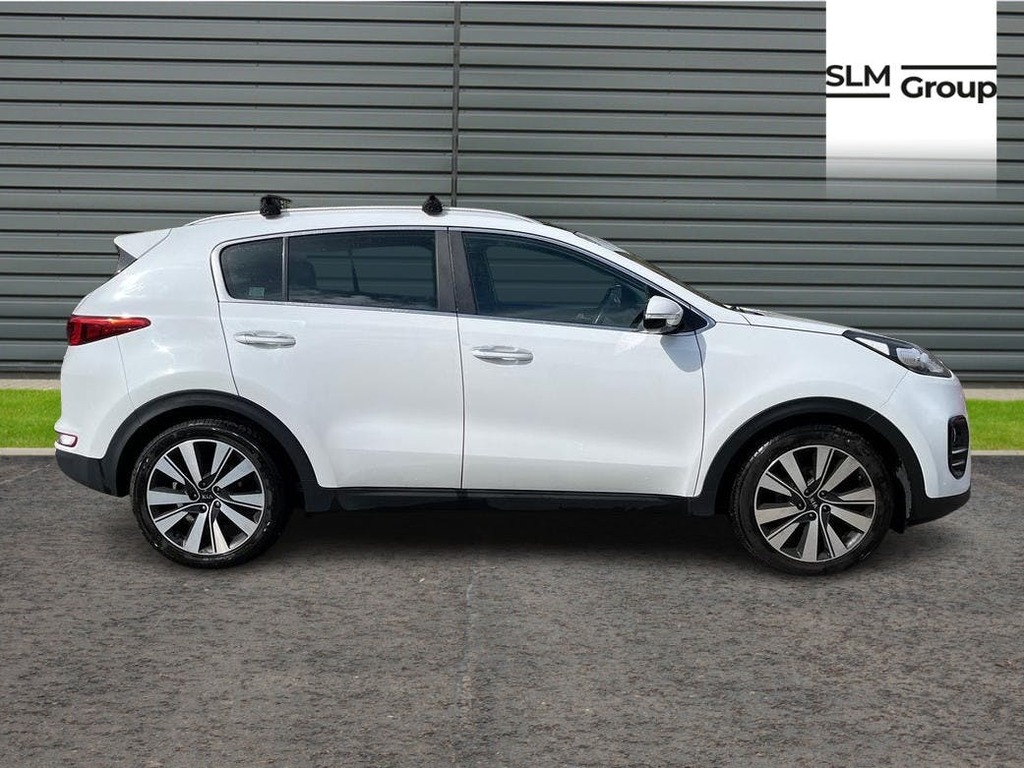 Kia Sportage 1.7 Crdi 3 Suv Dct White #4