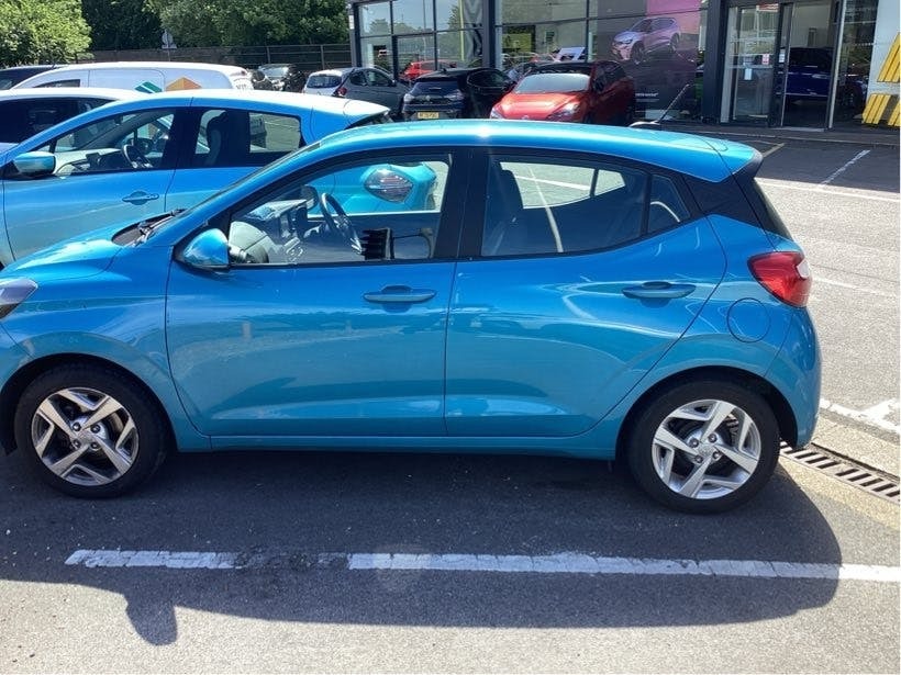 Hyundai I10 1.2 Se Connect Hatchback HT23AAF Blue #4