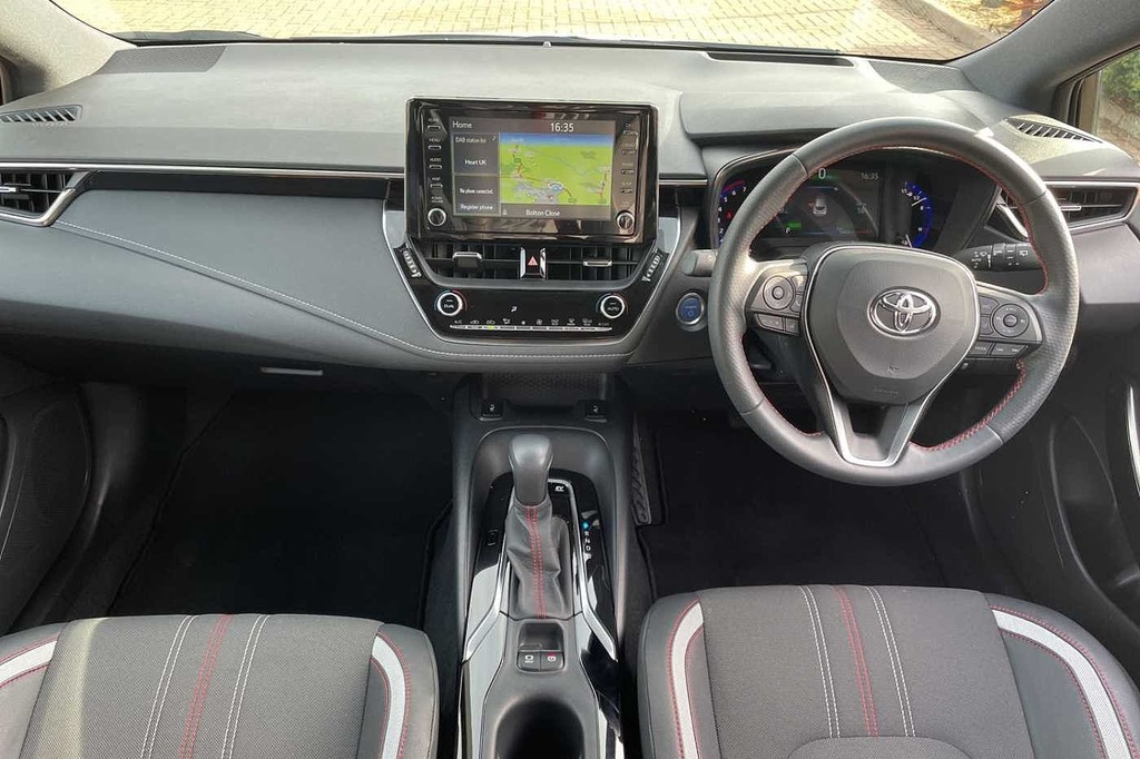 Toyota Corolla 1.8 Vvt-h Gr Sport Hatchback Hybrid Cv Black #4