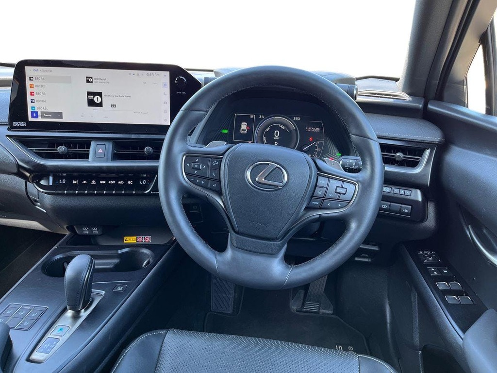 Lexus UX 250H 2.0 F-sport Design Cvt Hatchback White #10