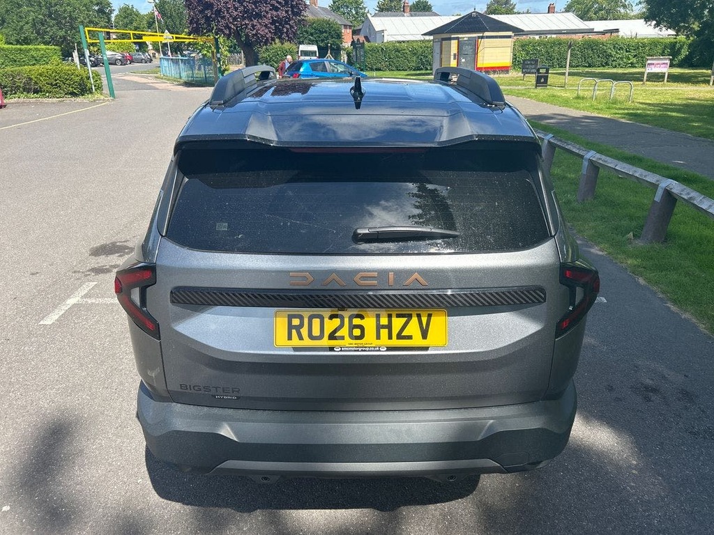 Dacia Bigster Dacia Bigster 1.8 Hybrid 155 Extreme Green #24