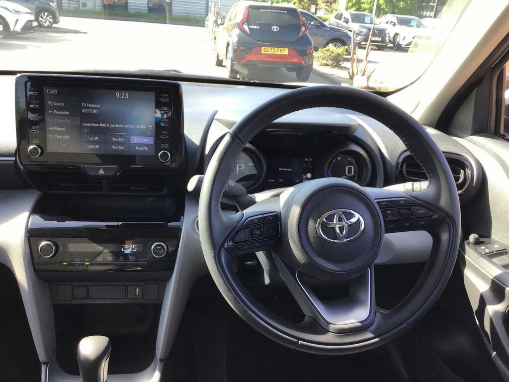 Toyota Yaris Cross 1.5 Vvt-h Icon Suv Hybrid E Cvt White #6