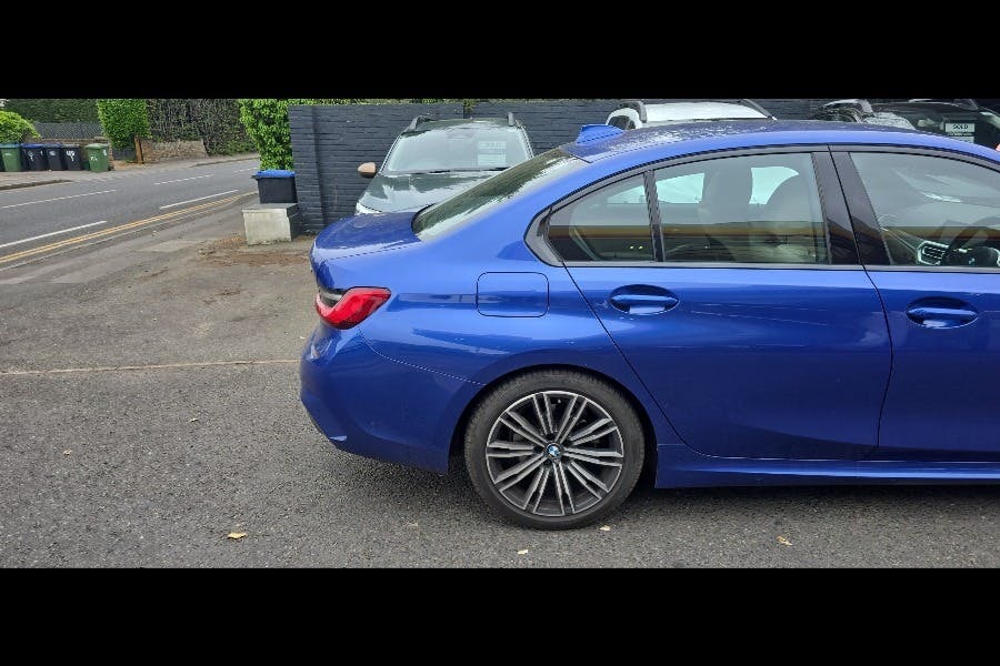 BMW 3 Series 2.0 318I M Sport Saloon YF21PSU Blue #3