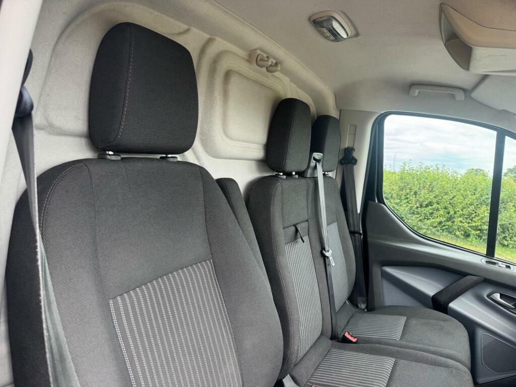 Ford Transit Custom Ex Bt Fleet 2.2 350 Hr 124 Bhp Ex Bt 1 Owner F White #24