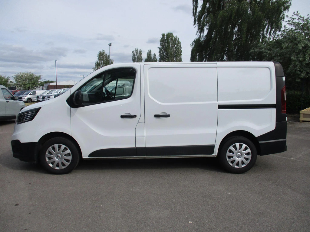 Renault Trafic Sl28 Blue Dci 130 Business Panel Van My22 VO72ZDG #6