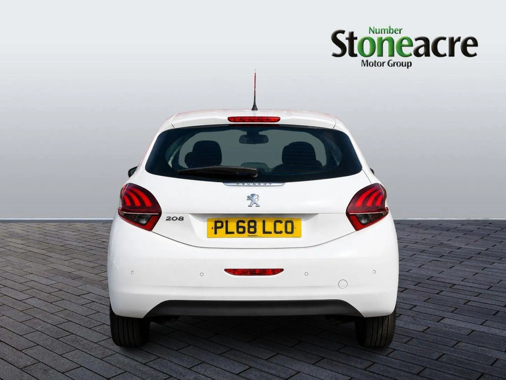 Peugeot 208 1.2 Puretech Signature Hatchback PL68LCO  #4