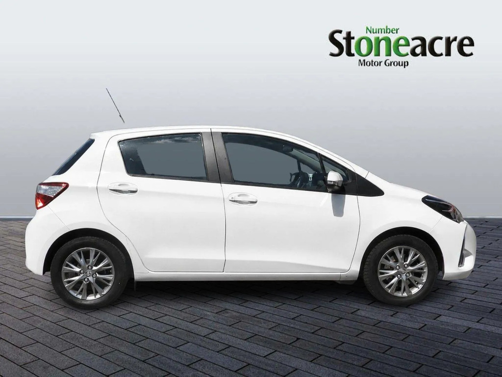 Toyota Yaris 1.5 Vvt-i Icon DT18WRE #4