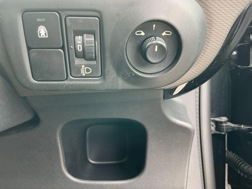 Citroen C4 Cactus 1.6 Bluehdi Flair Euro 6 Grey #18