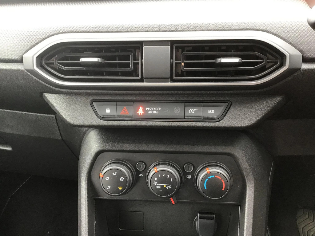 Dacia Sandero 1.0 Tce Essential Hatchback Euro Grey #16