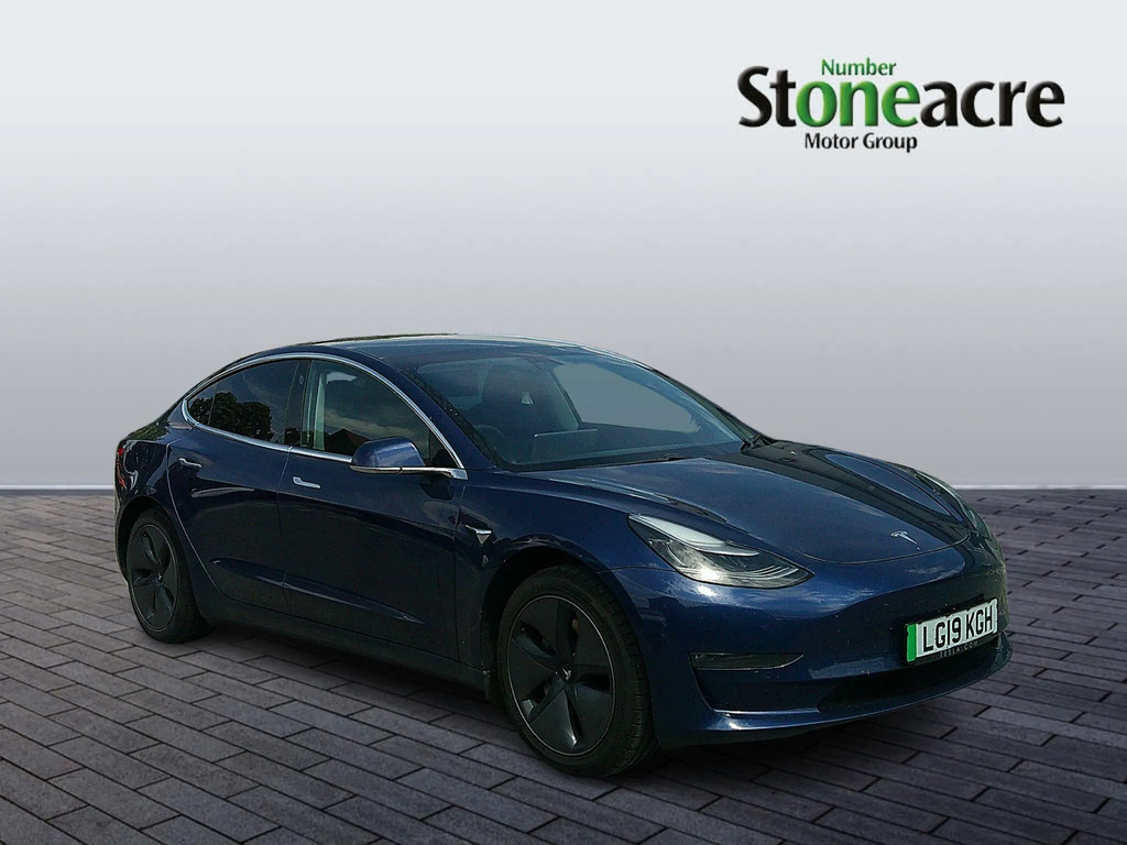 Tesla Model 3 Standard Range Plus Rwd