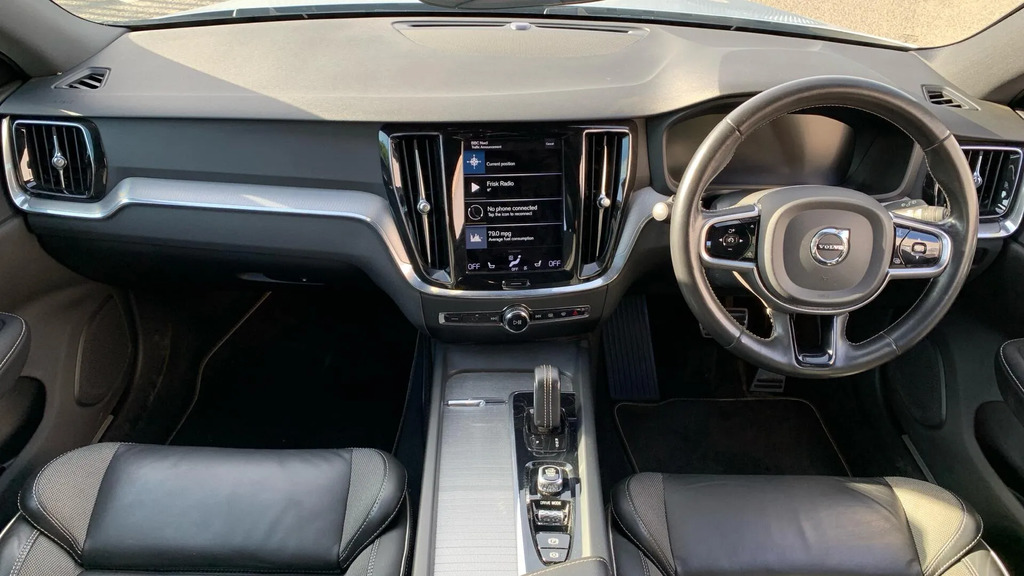 Volvo V60 2.0 B4 Mhev R-design Euro 6 Ss Silver #5