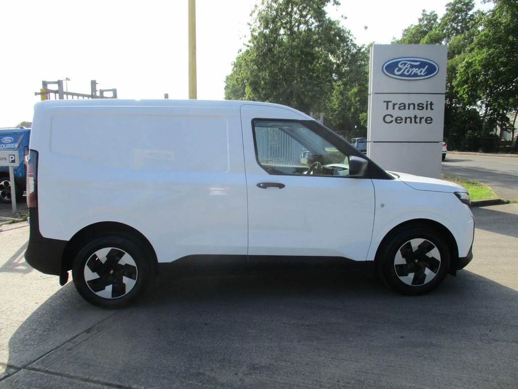 Ford Transit Courier 43Kwh Trend Swb  #2