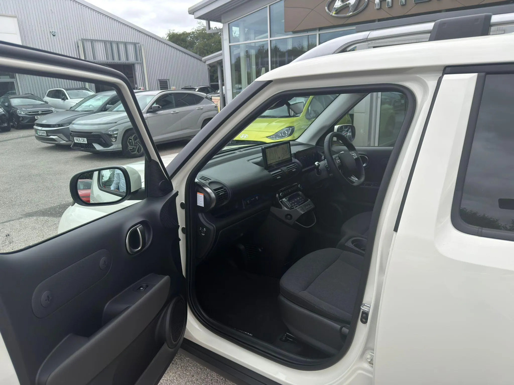 Hyundai Inster 85Kw 02 49Kwh Green #30