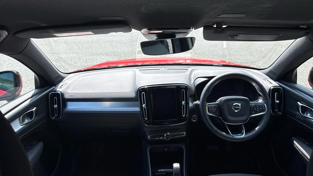Volvo XC40 2.0 B3p Plus Dark  #5