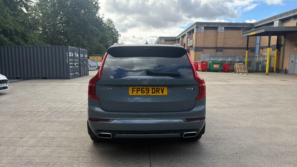Volvo XC90 2.0 B5d 235 R Design Awd Geartronic  #3