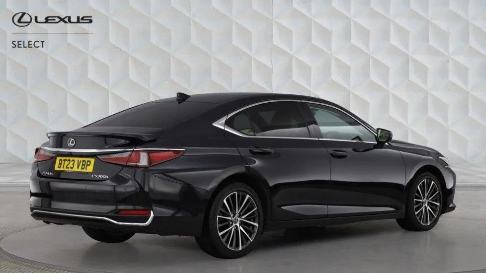 Lexus ES 300H 2.5 Takumi Cvt Saloon Red #7