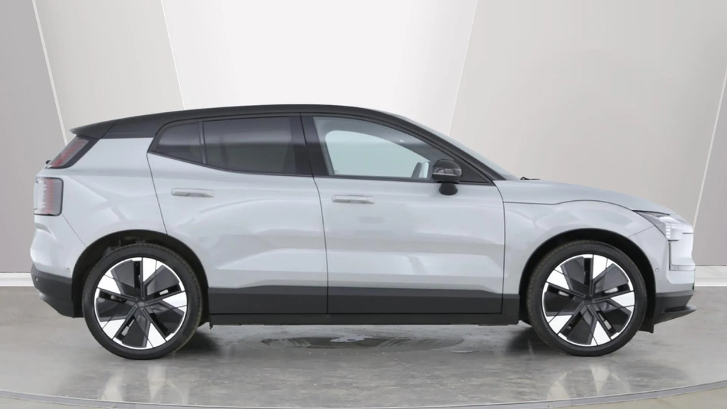 Volvo EX30 315Kw Twin Motor Performance Ultra 69Kwh  #2