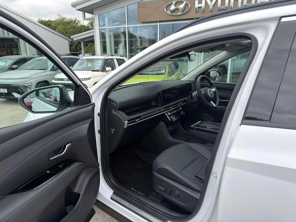Hyundai Tucson 1.6T 150 N Line Dct Grey #33