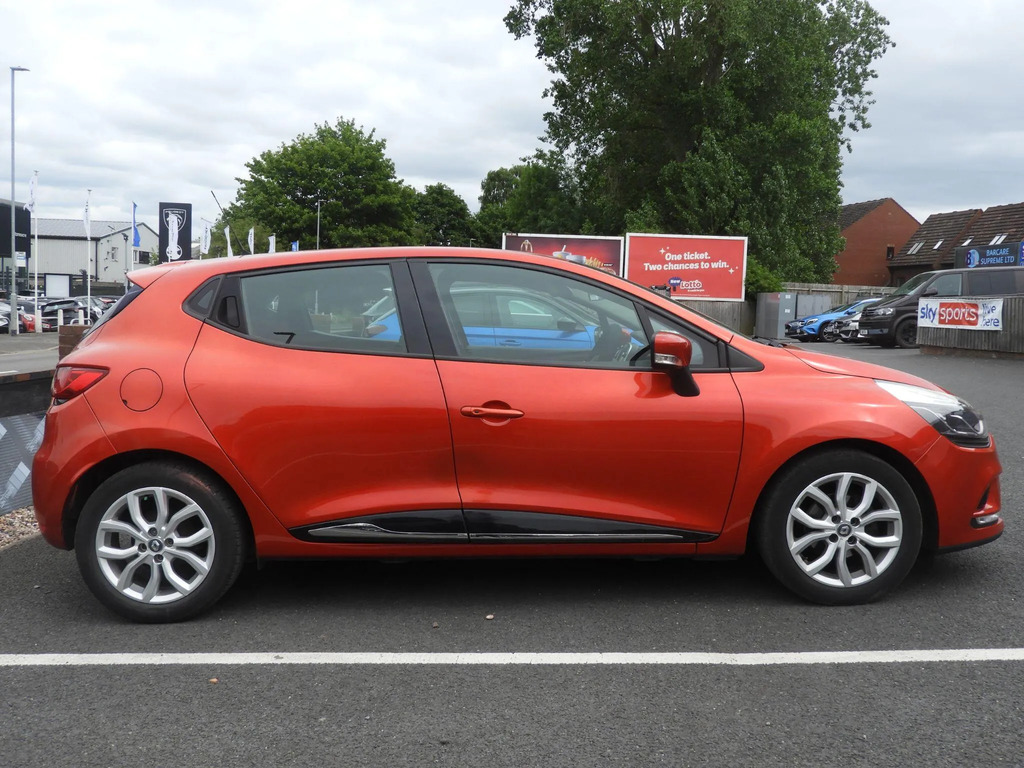 Renault Clio 1.5 Dci Signature Nav Euro 6 Ss Black #7