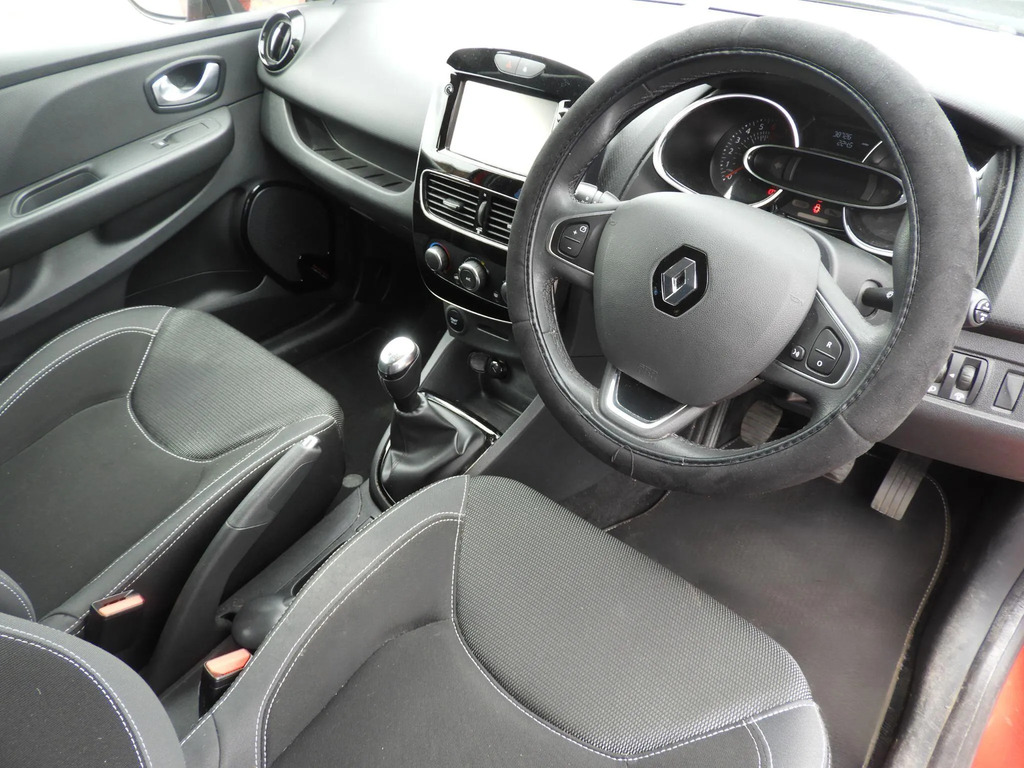 Renault Clio 1.5 Dci Signature Nav Euro 6 Ss Black #25