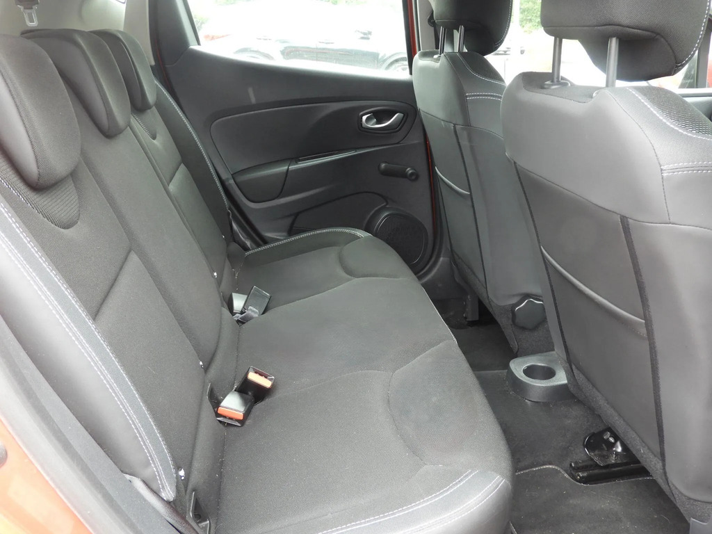 Renault Clio 1.5 Dci Signature Nav Euro 6 Ss Black #12