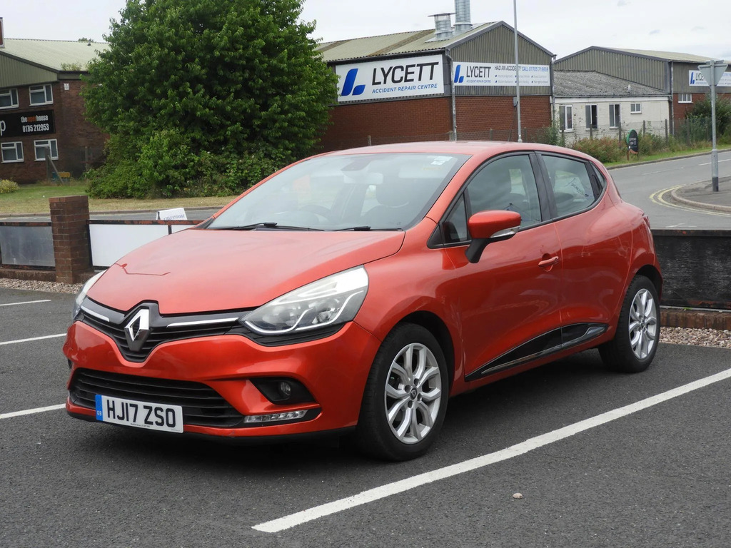 Renault Clio 1.5 Dci Signature Nav Euro 6 Ss Black #3