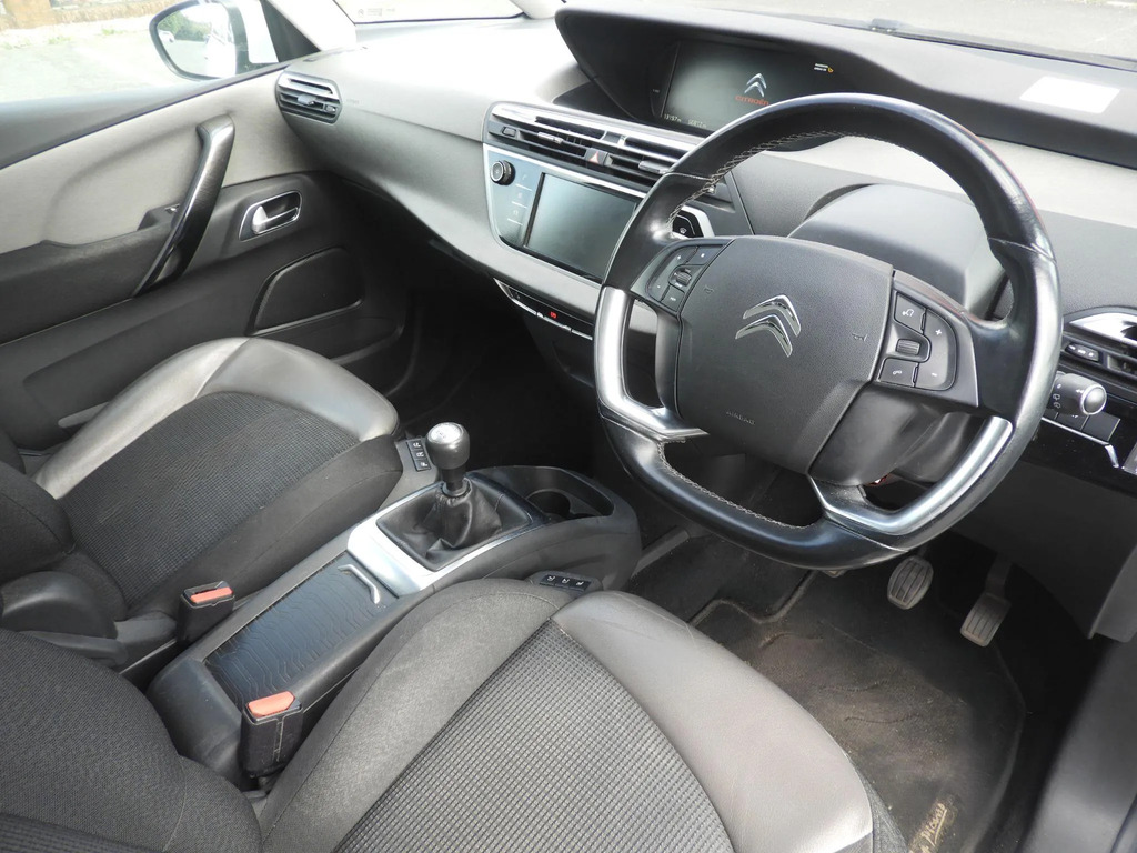 Citroen C4 Picasso Picasso Feel Bluehdi S Red #10