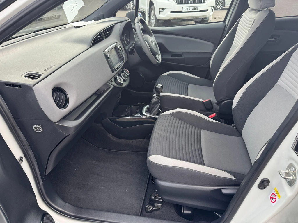 Toyota Yaris Vvt-i Excel M-drive S Blue #14