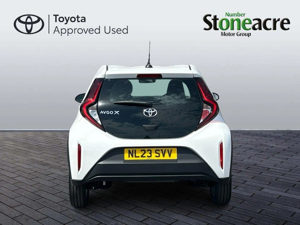 Toyota Aygo X 1.0 Vvt-i Pure  #5