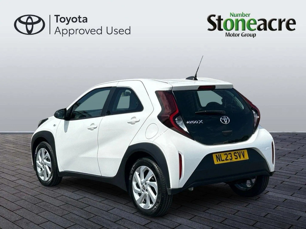 Toyota Aygo X 1.0 Vvt-i Pure  #4