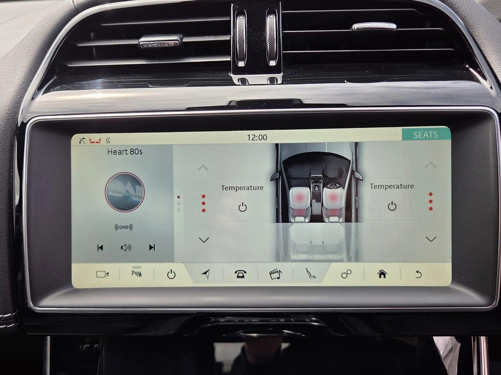 Jaguar XE 2.0D R-sport Euro 6 Ss White #38
