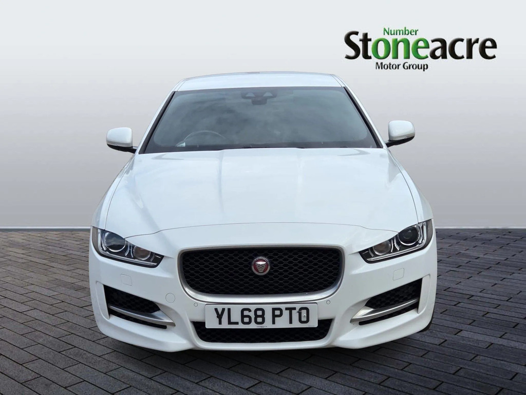 Jaguar XE 2.0D R-sport Euro 6 Ss White #8