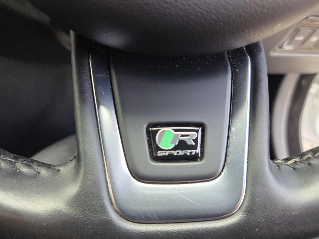 Jaguar XE 2.0D R-sport Euro 6 Ss White #25