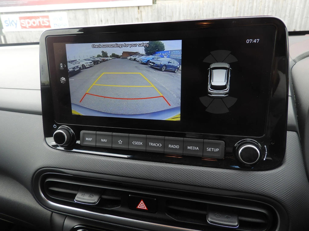 Hyundai Kona 1.0 T-gdi Mhev Premium Suv Hybrid Manua  #3
