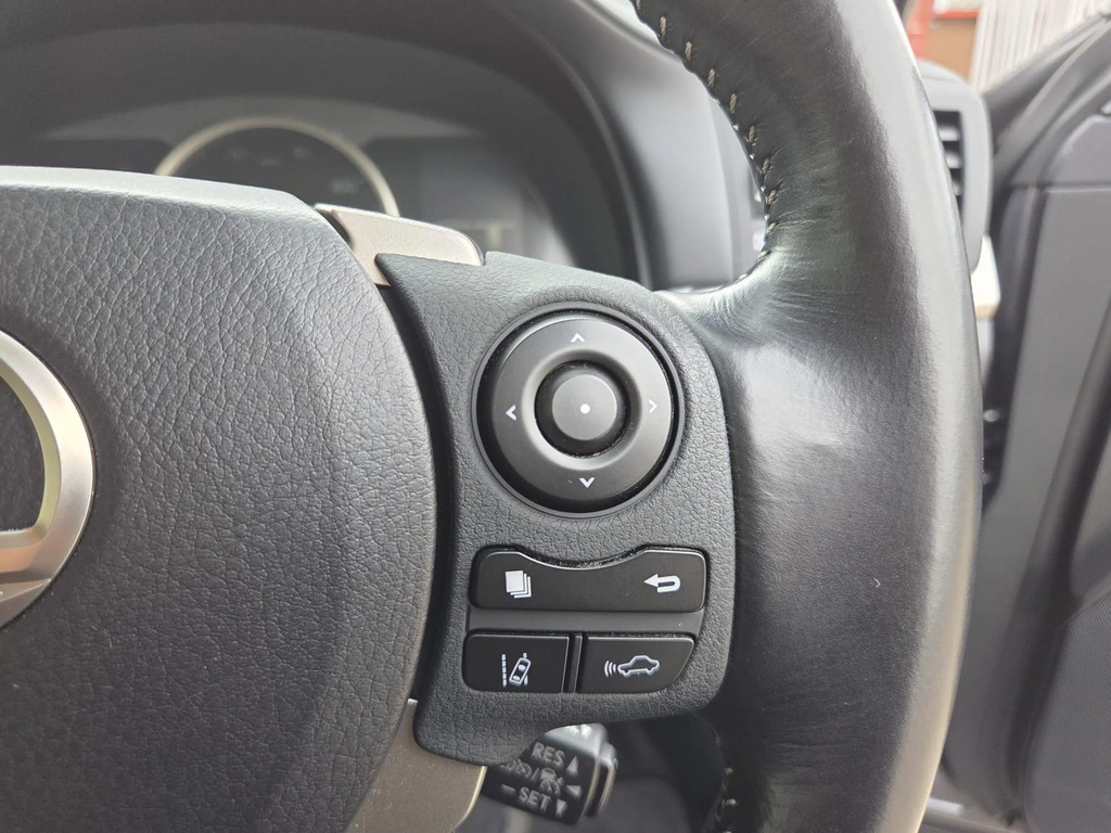 Lexus CT 200H 1.8 F-sport Cvt 2018 Red #26