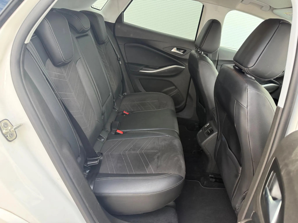 Vauxhall Grandland 1.2 Turbo Ultimate #6