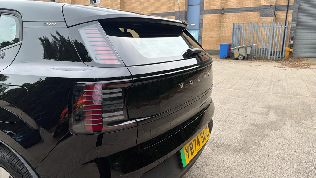 Volvo EX30 315Kw Twin Motor Performance Ultra 69Kwh Black #35