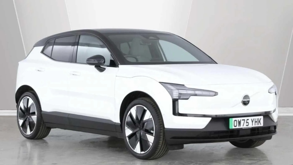Volvo EX30 Single Motor Extended Range 69Kwh Ultra