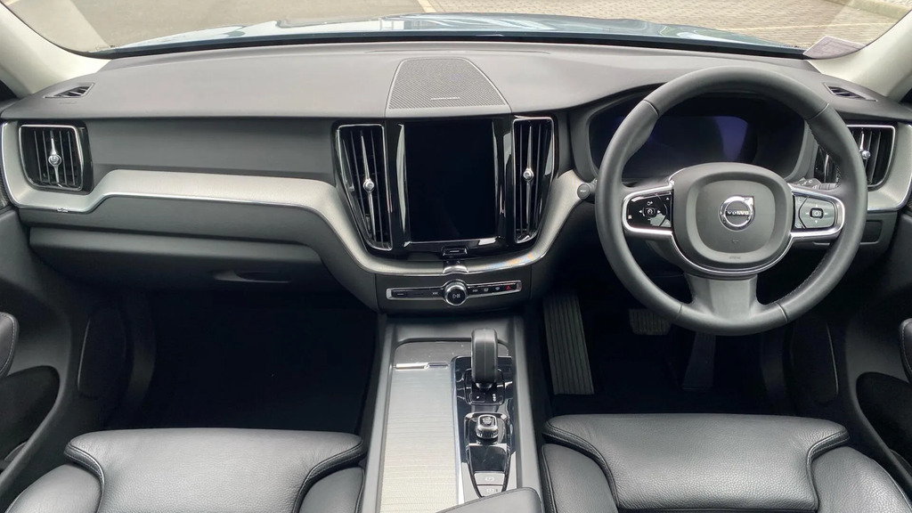 Volvo XC60 2.0 B5p Ultimate Dark Awd Geartronic Black #10