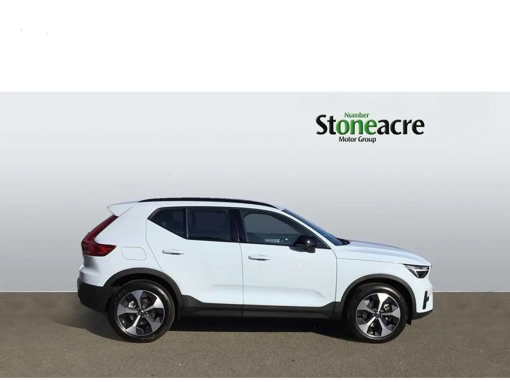 Volvo XC40 2.0 B3p Plus Dark  #2