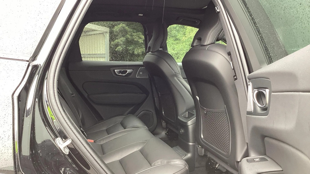 Volvo XC60 2.0 T8 18.8Kwh Ultra Black Edition Awd Euro 6  #6