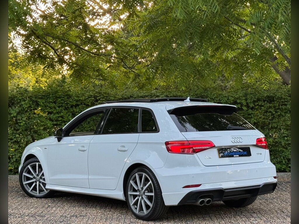 Audi A3 1.5 Tfsi Cod Black Edition Sportback S Tronic Euro White #4