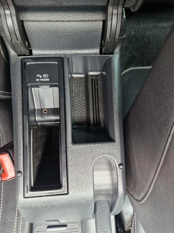 Volkswagen Scirocco Volkswagen Scirocco 280Bhp Coupe 2.0 Tfsi R Black #30
