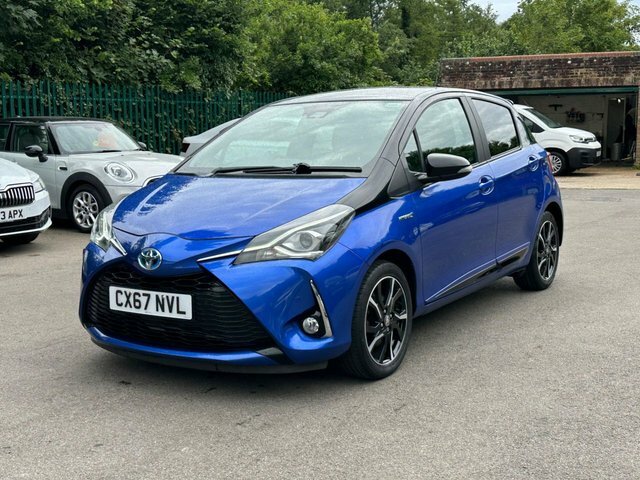 Toyota Yaris 1.5 Vvt-h Blue Bi-tone Blue #3
