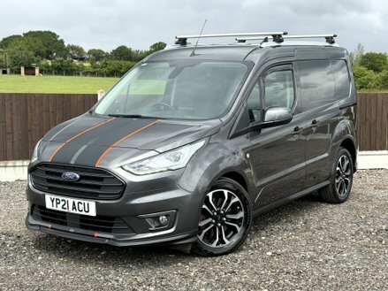 Ford Transit Connect 1.5 200 Sport Red