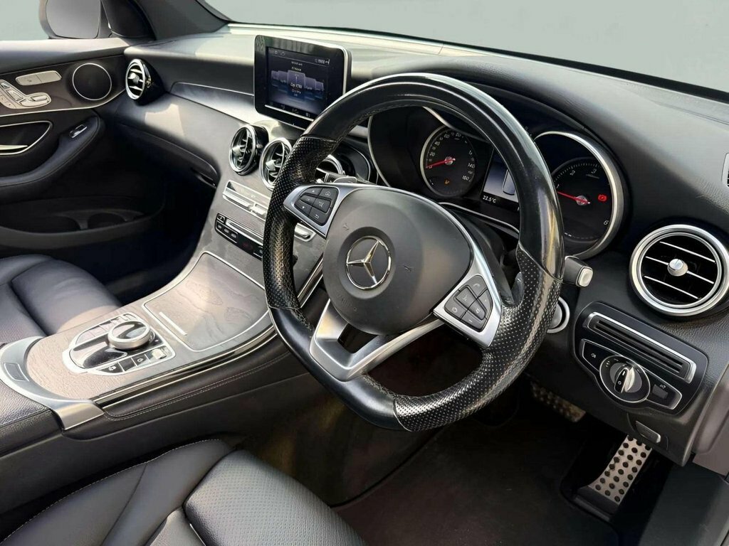 Mercedes-Benz GLC Class 2.1L Amg Line White #2