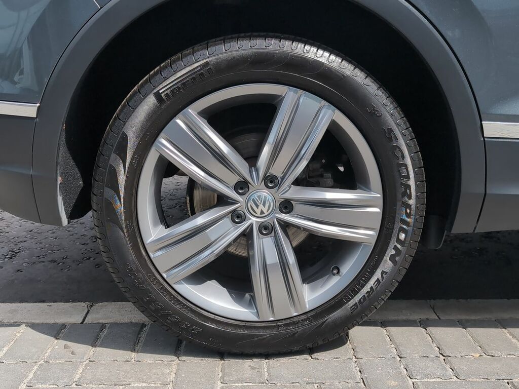 Volkswagen Tiguan 2.0 Tdi 150 Dsg Sel 4Motion Grey #4