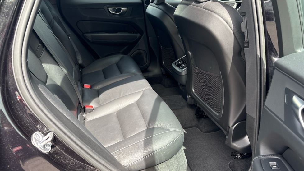Volvo XC60 Plus, B4 Awd Mild Hybrid, Dark Black #6