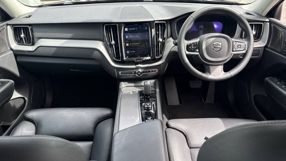 Volvo XC60 Plus, B4 Awd Mild Hybrid, Dark Black #5